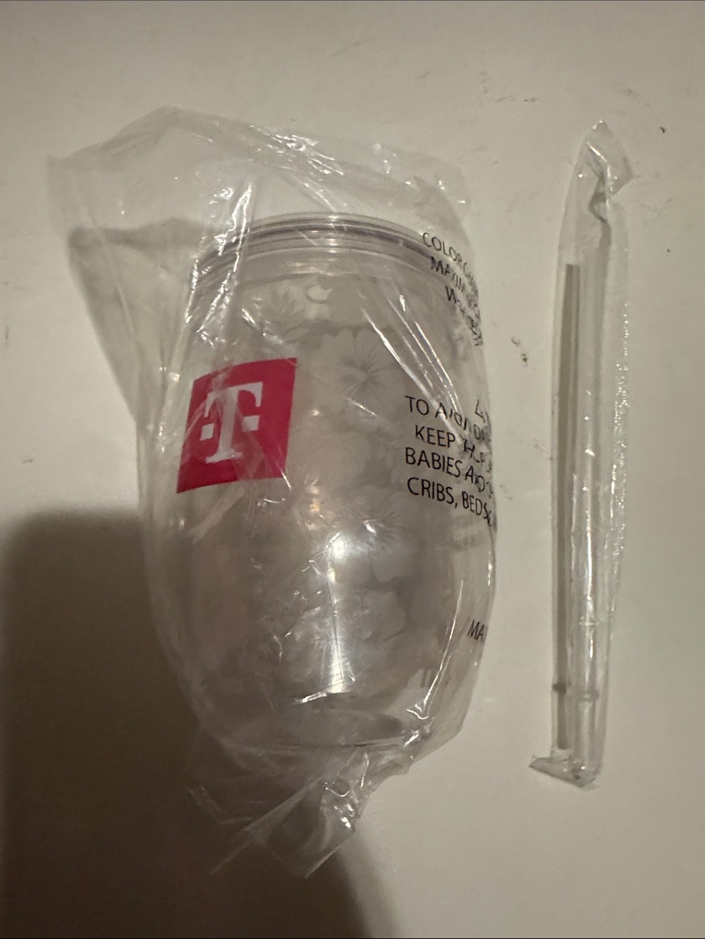 New T Mobile Tuesdays Tropical tumbler cup with lid and straw